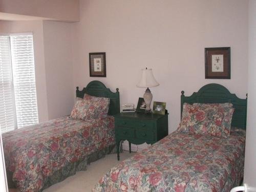 Gulf front condos Naples Florida - La Peninsula 